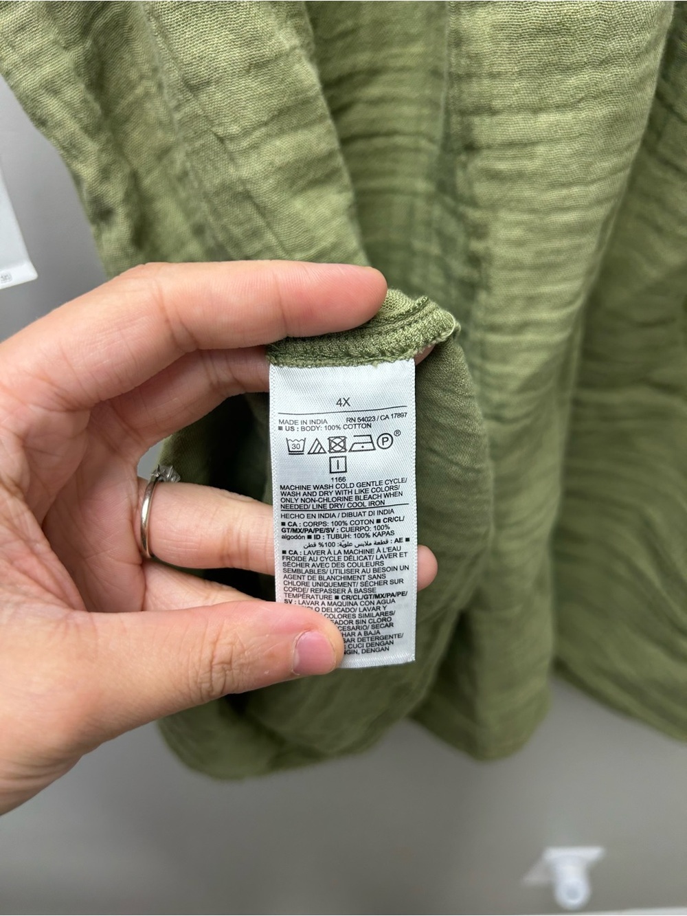 Old Navy Women’s Tie Shoulder Green Tank Top - Picture 5 of 5